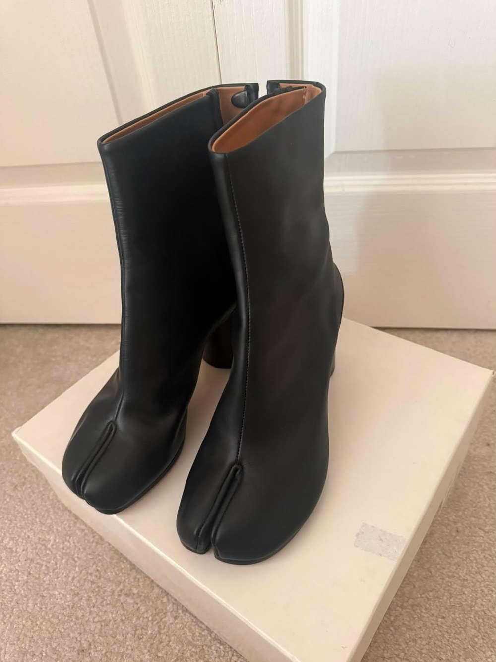 Maison Martin Margiela Black Split-Toe Leather Ankle Boots